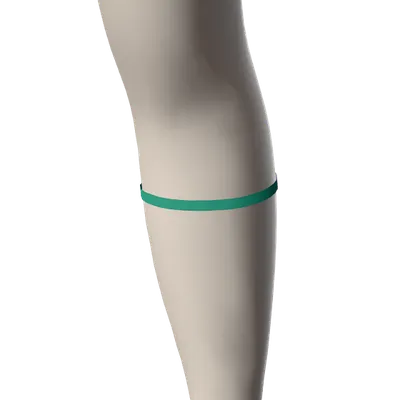 Calves, left and right: the tape on Leano’s twin